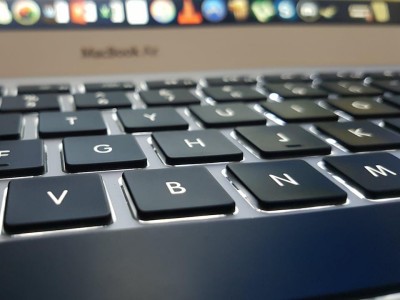 配资猫 国产固态电池实现量产突破：充电6-10分钟续航2000公里，日本技术领先神话破灭